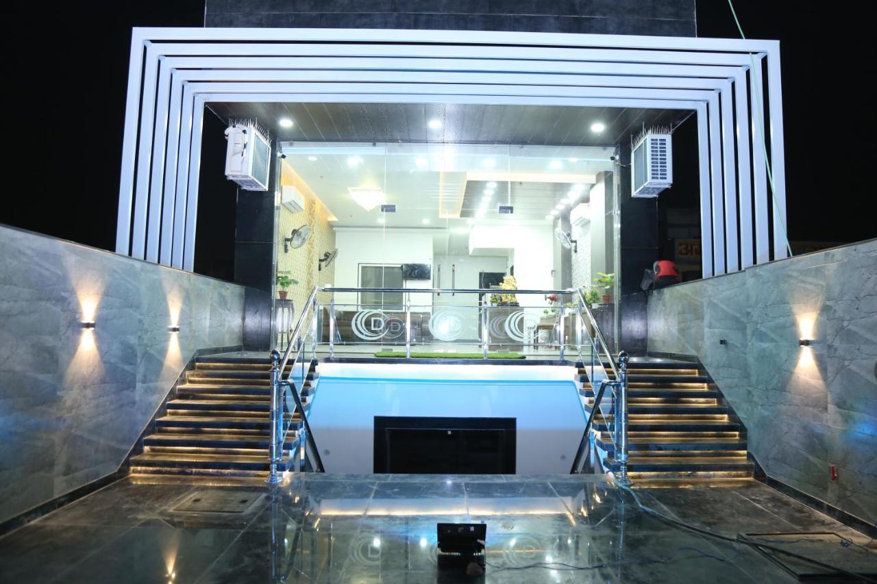 Hotel Devens Джайпур Екстериор снимка