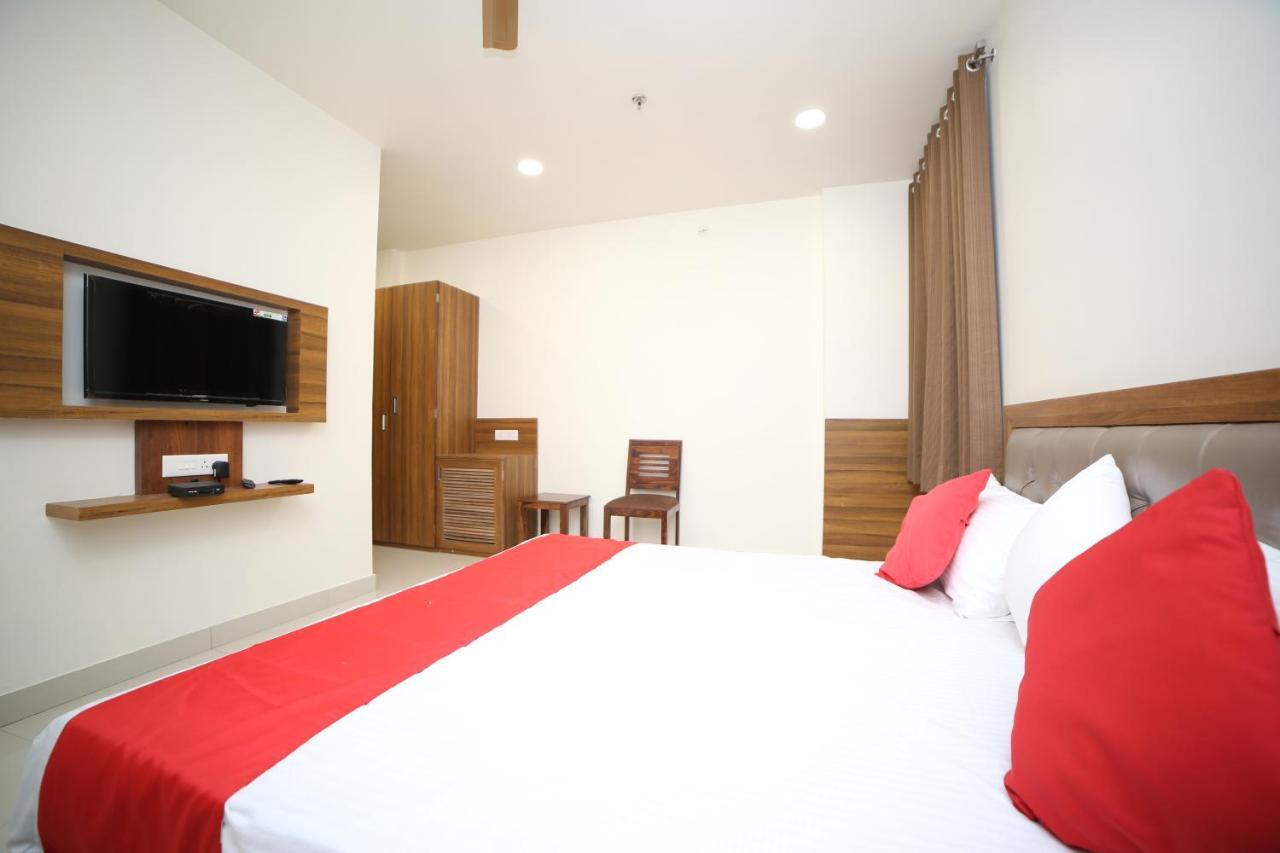 Hotel Devens Джайпур Екстериор снимка