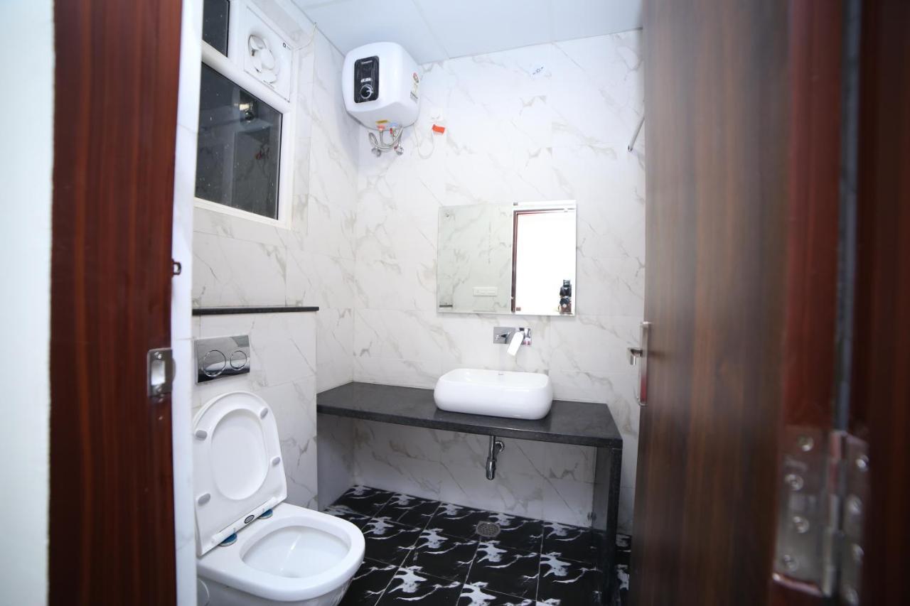 Hotel Devens Джайпур Екстериор снимка